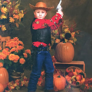 Meet your Posher, Pat man